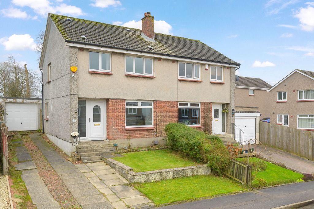 P249: Petershill Gardens, Bathgate, West Lothian