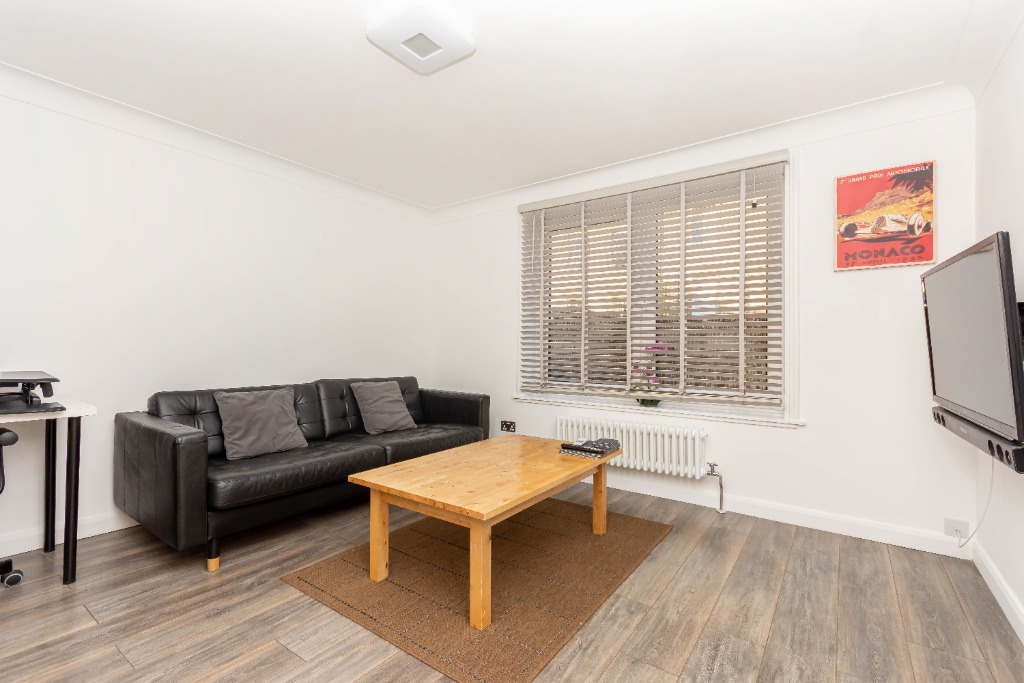 P377: Coltbridge Avenue, , Edinburgh