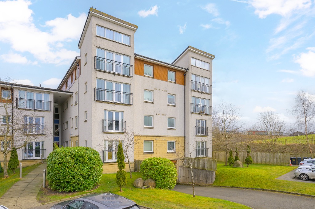 P484: Netherfield Heights, Bathgate, West Lothian