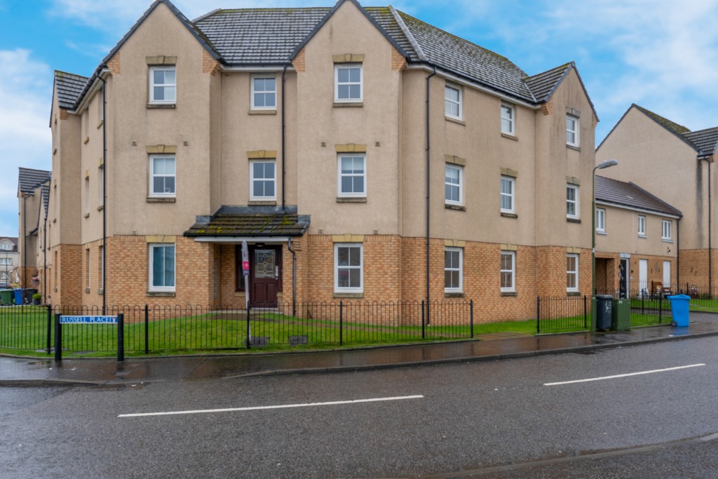 P524: Russell Place, Bathgate, West Lothian