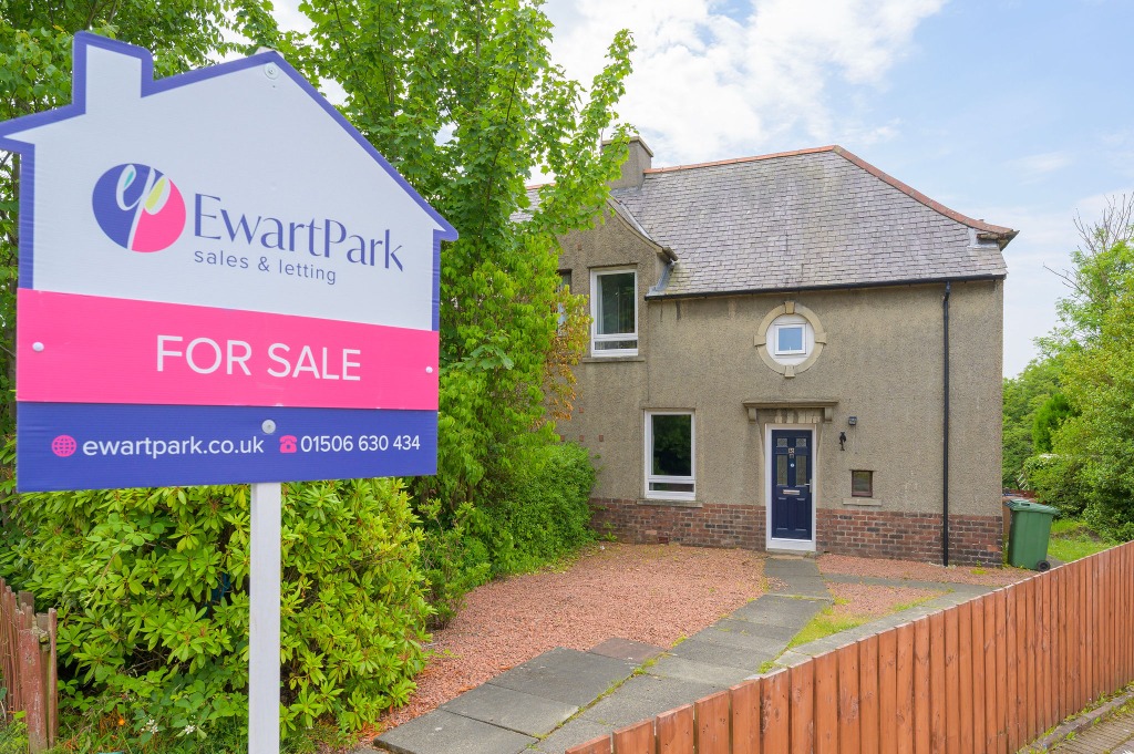 P551: Sutherland Crescent, Bathgate, West Lothian