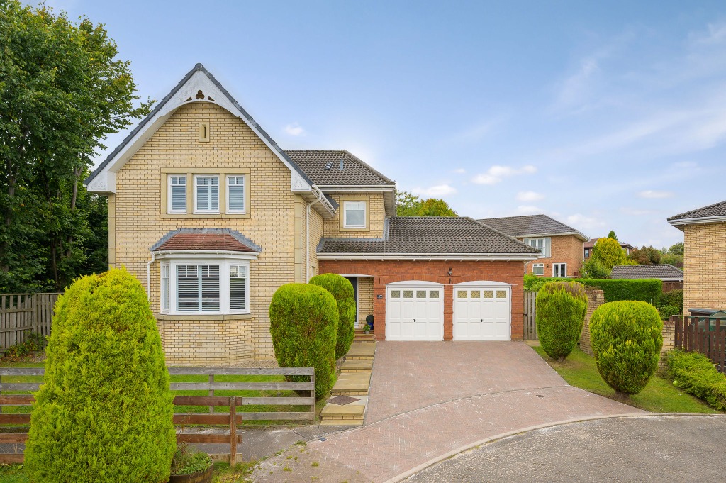 P567: Taylor Green, Livingston, West Lothian