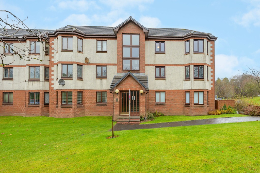 P575: Waverley Crescent, Livingston, West Lothian