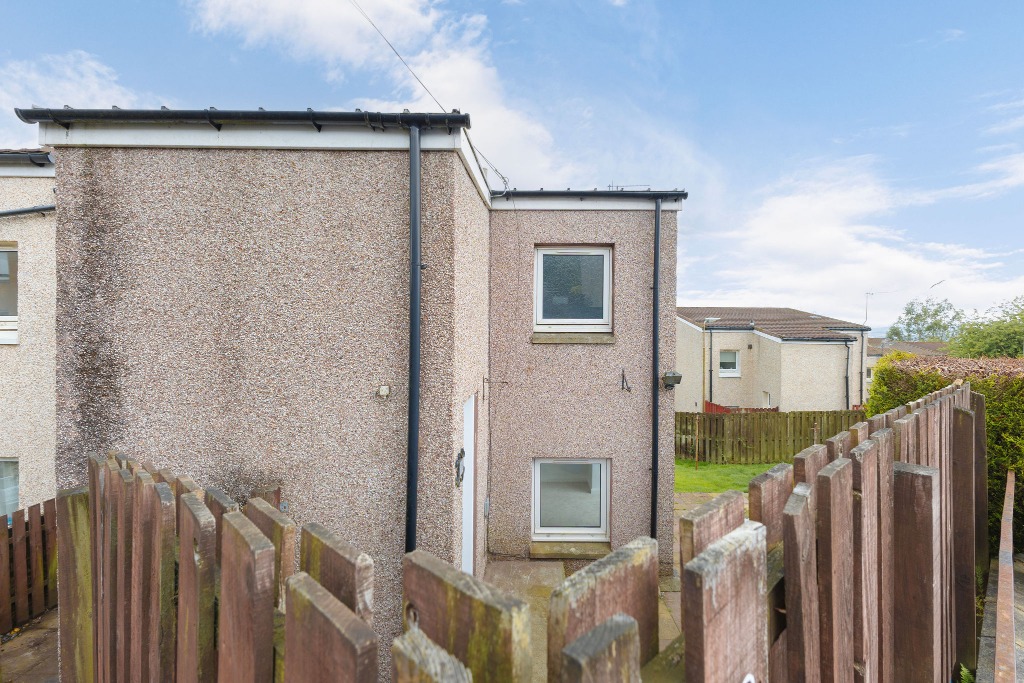 P609: Limefield Crescent, Bathgate, West Lothian