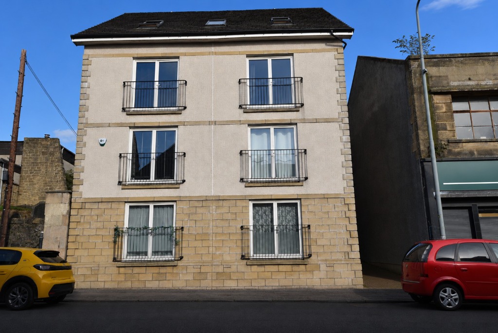 P612: Jarvey Street, Bathgate, West Lothian