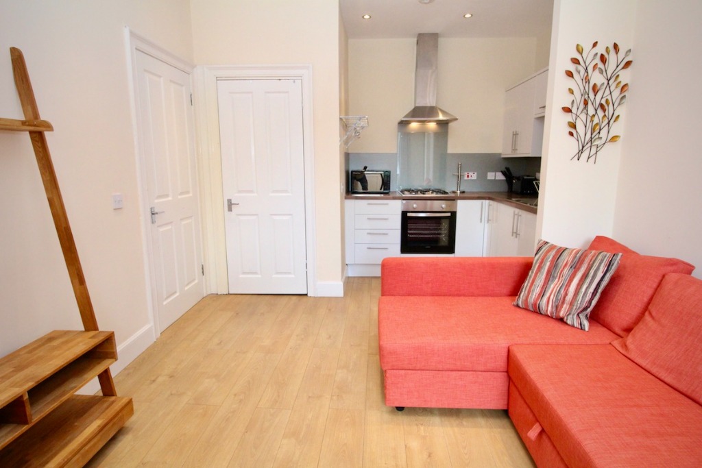 Bryson Road, Edinburgh, EH11 1DY