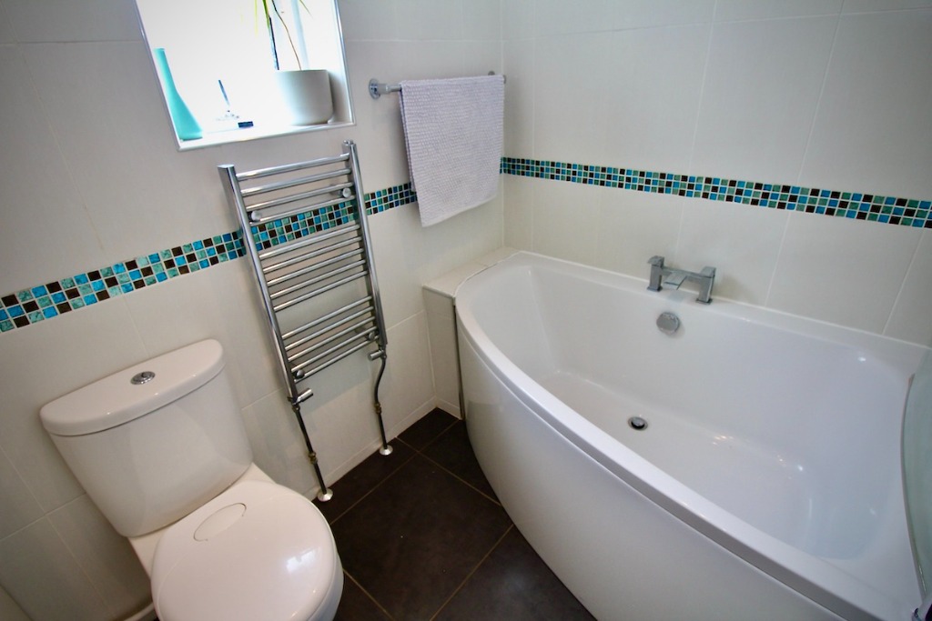 Boswall Square, Edinburgh, EH5 2EQ