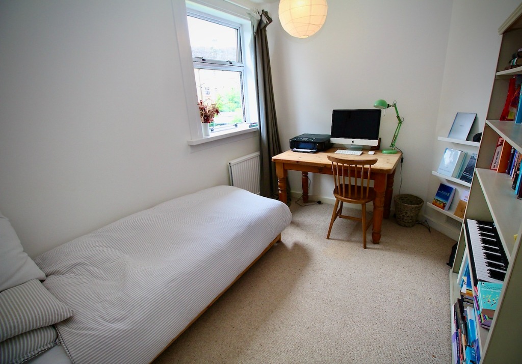 Boswall Square, Edinburgh, EH5 2EQ