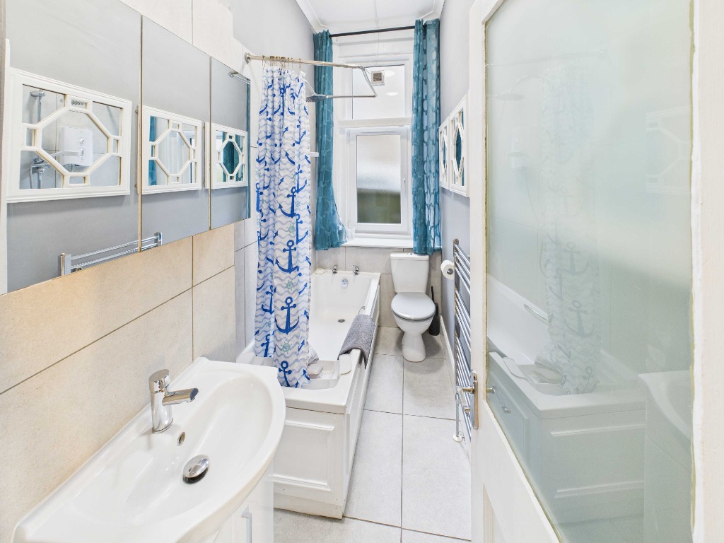 Dean Park Street, Edinburgh, EH4 1JS