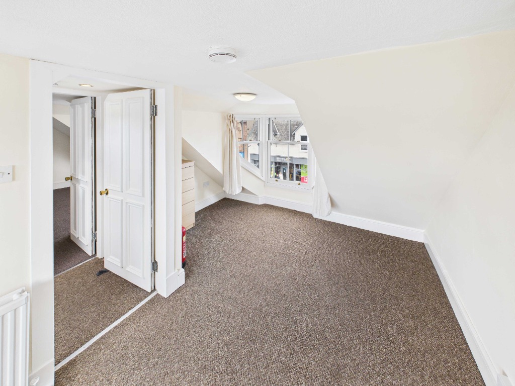Main Street, Perthshire, FK17 8BD