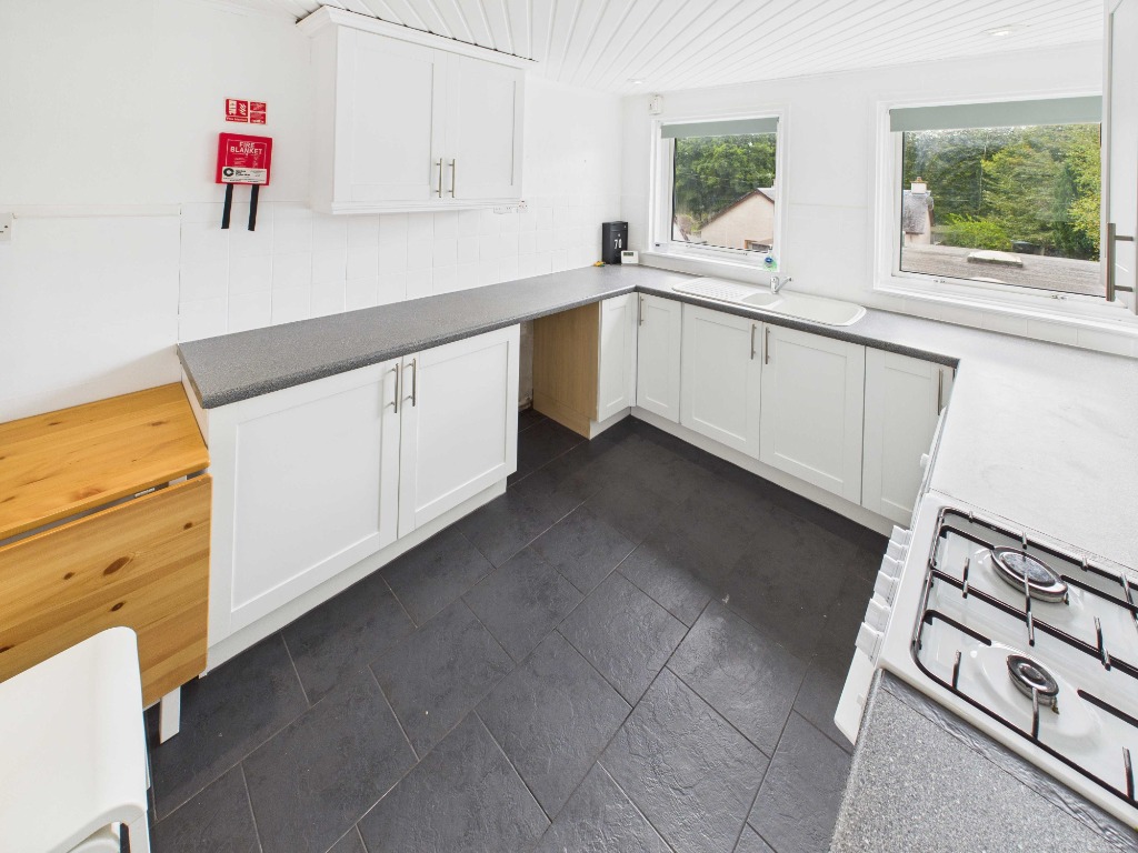 Main Street, Perthshire, FK17 8BD