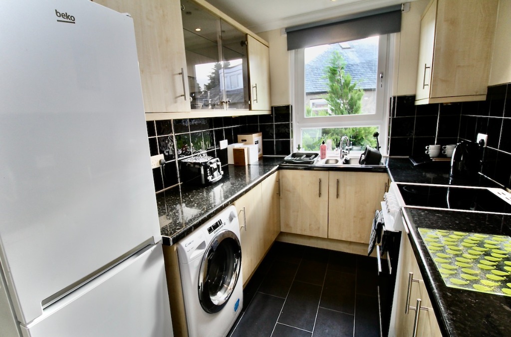 Sighthill Terrace, Edinburgh, EH11 4QG