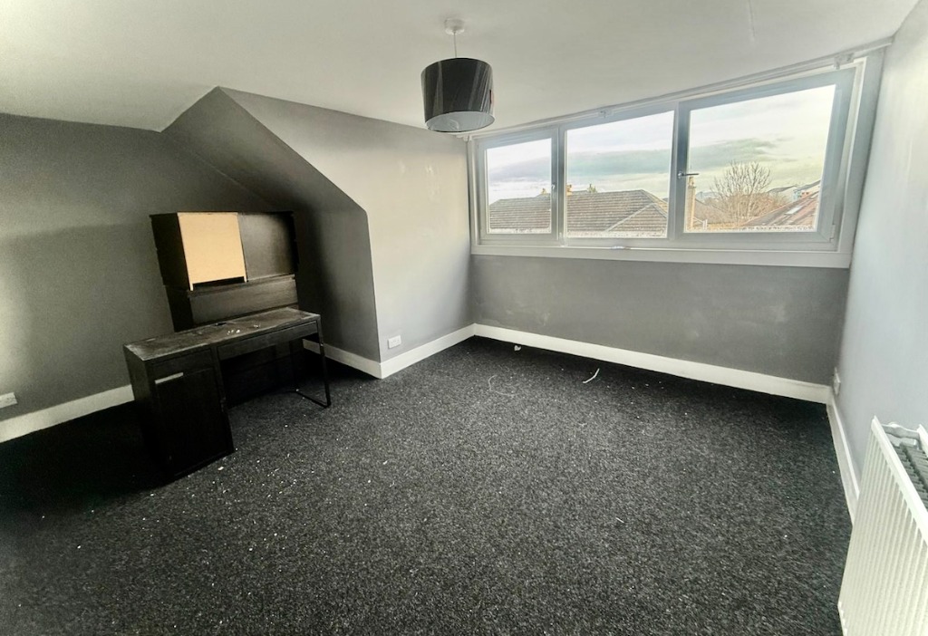 Sighthill Terrace, Edinburgh, EH11 4QG