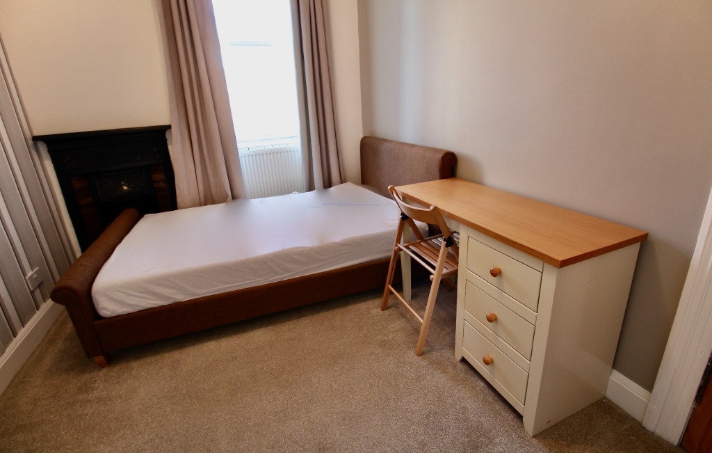 Slateford Road, Edinburgh, EH11 1QU