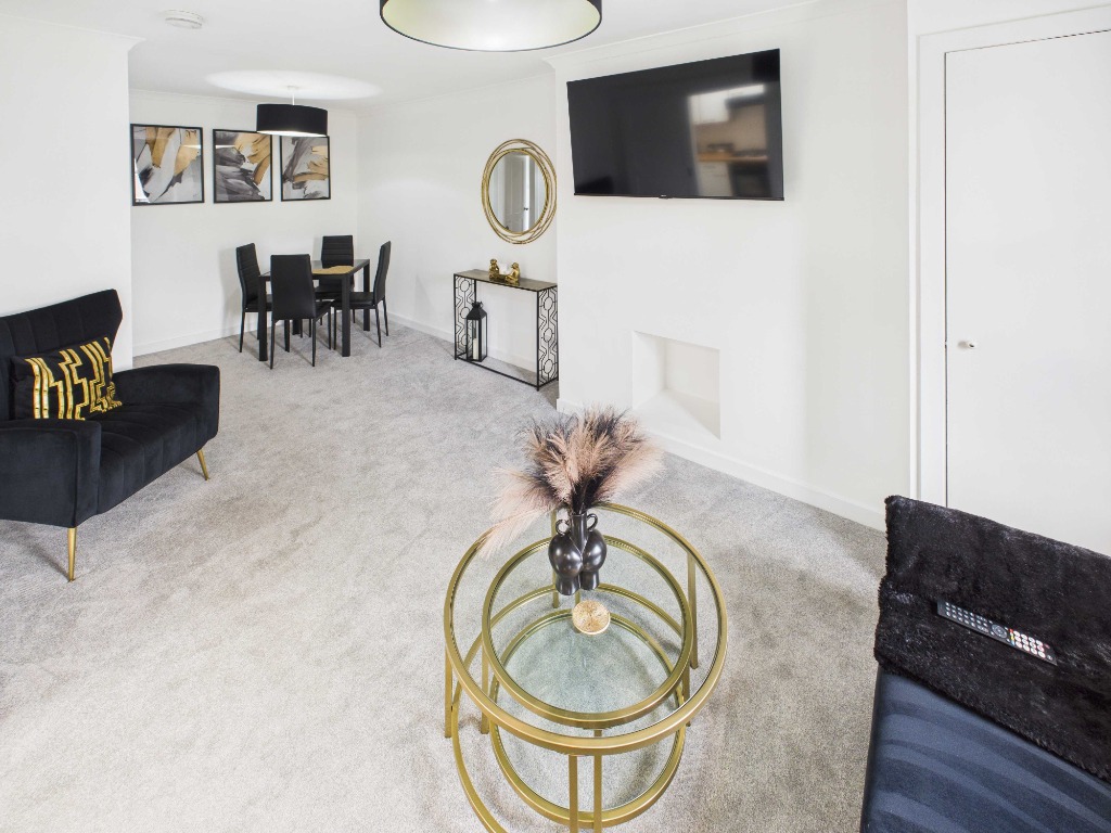 Springfield Place, Midlothian, EH25 9LW