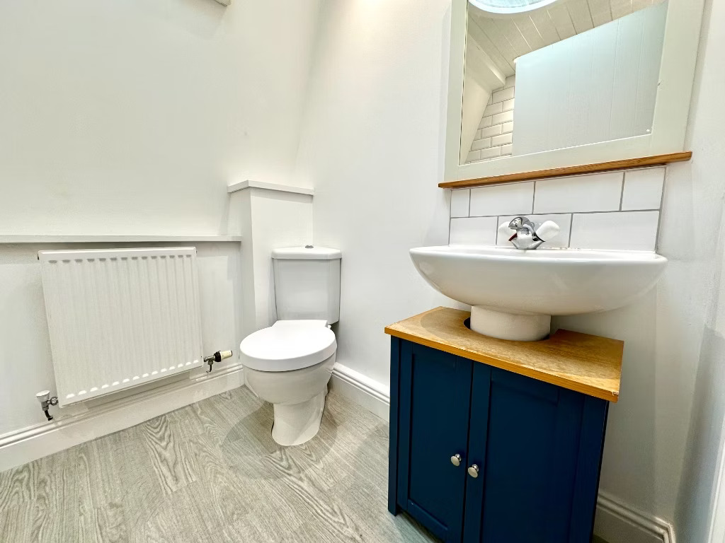 Douglas Gardens Mews, Edinburgh, EH4 3BZ