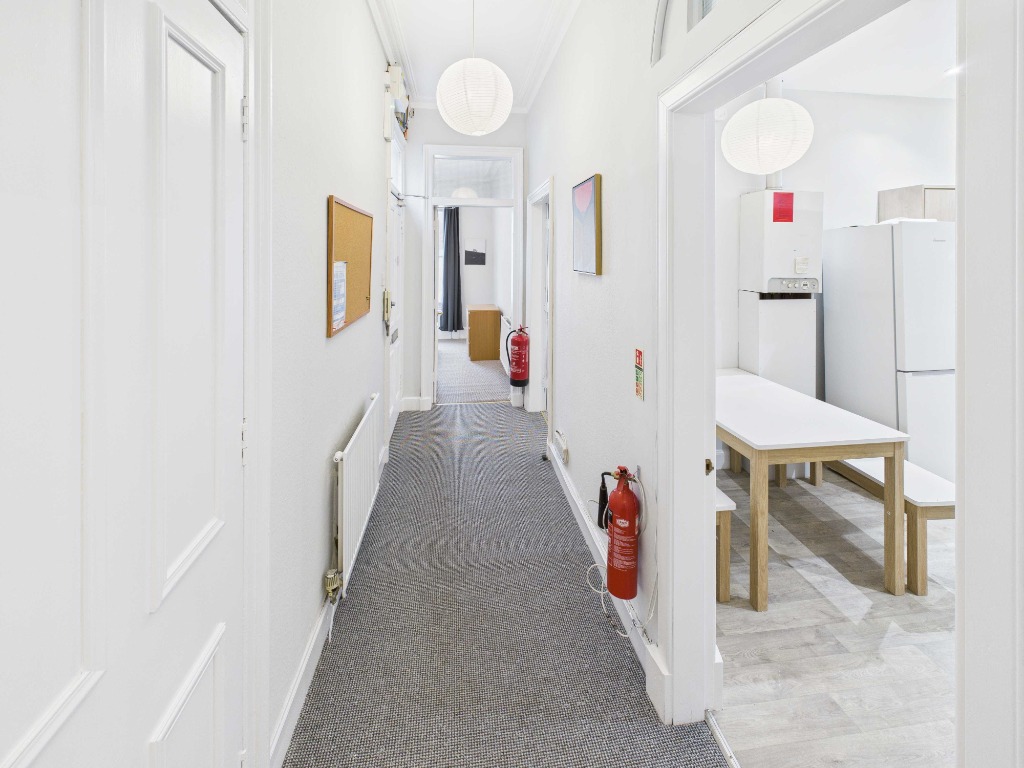 Cornwall Street , Edinburgh, EH1	2EQ