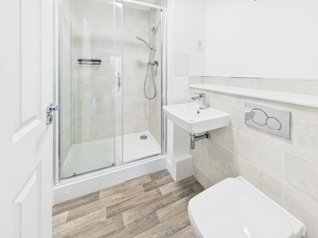 Cunningham Square, Edinburgh, EH15 1BH