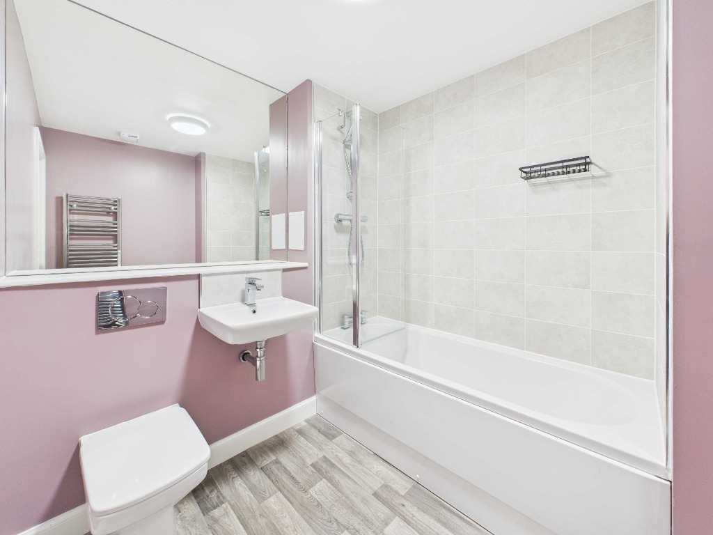 Cunningham Square, Edinburgh, EH15 1BH