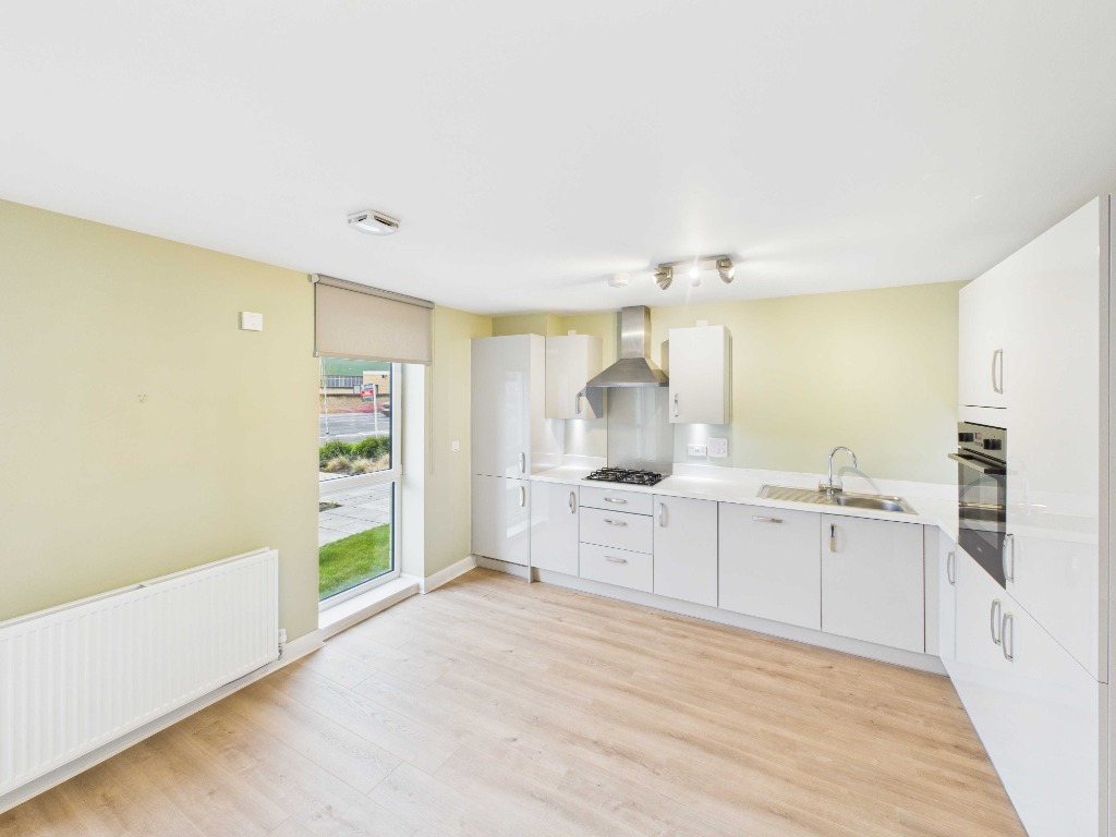 Cunningham Square, Edinburgh, EH15 1BH