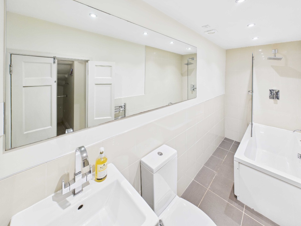 Northumberland Street , Edinburgh, EH3 6JG