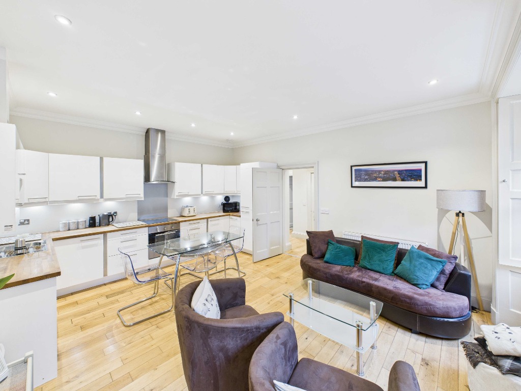 Northumberland Street , Edinburgh, EH3 6JG