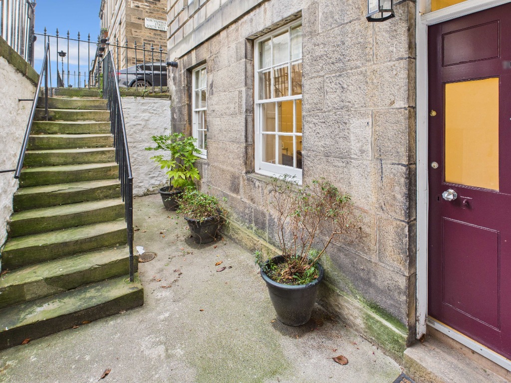 Northumberland Street , Edinburgh, EH3 6JG