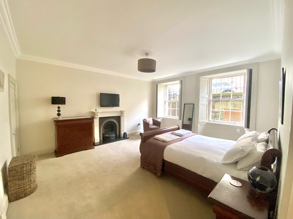 Northumberland Street , Edinburgh, EH3 6JG