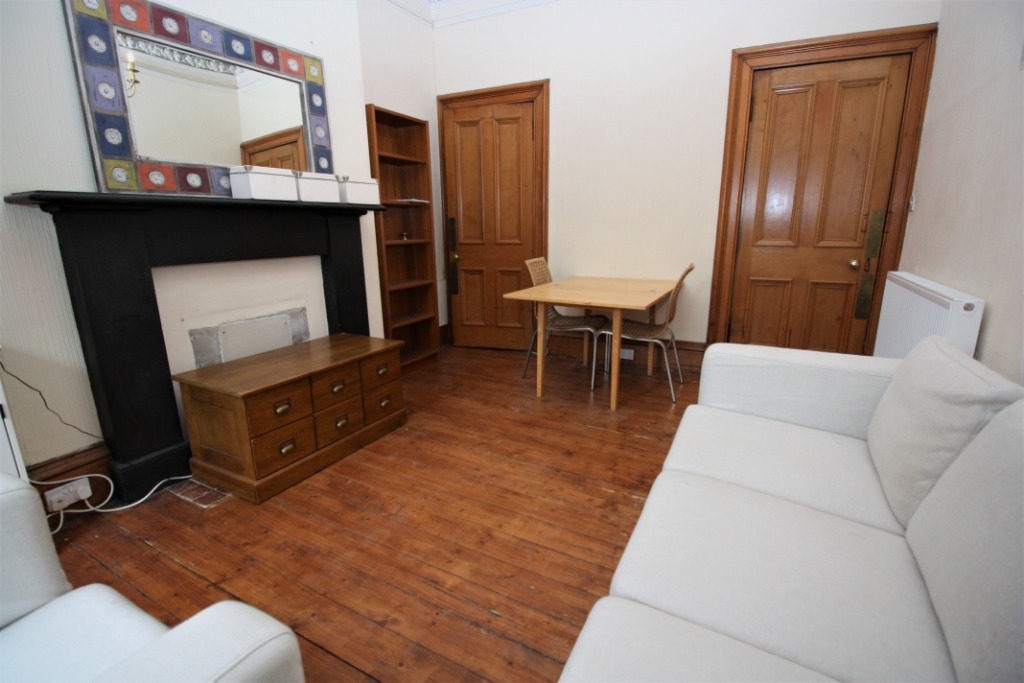 Viewforth Square, Edinburgh, EH10 4LW