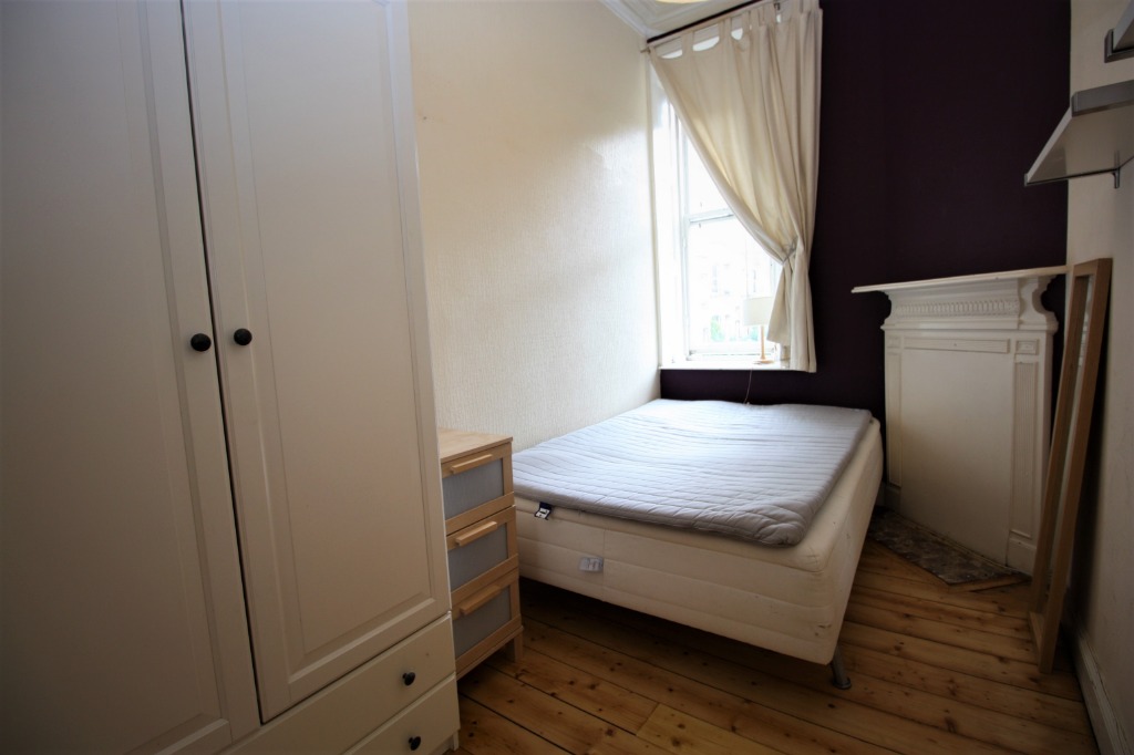 Viewforth Square, Edinburgh, EH10 4LW