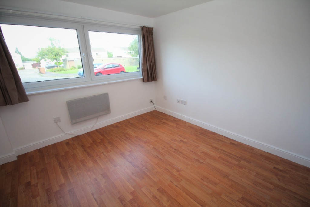 Mortonhall Park Place, Edinburgh, EH17 8SZ