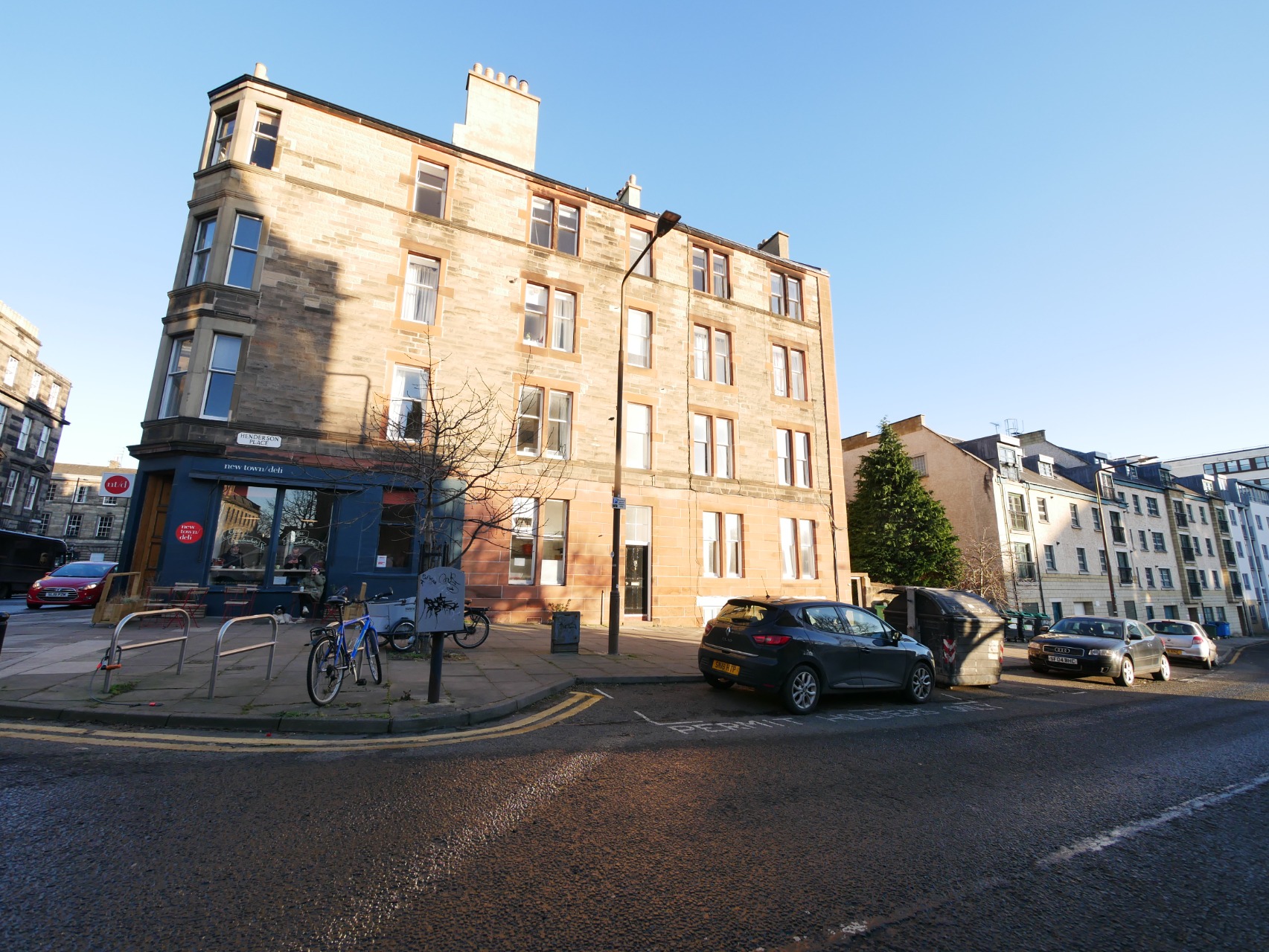 P185: Henderson Place, Canonmills, Edinburgh