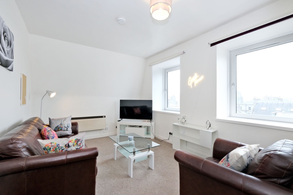 St Andrews Court, City Centre, AB2