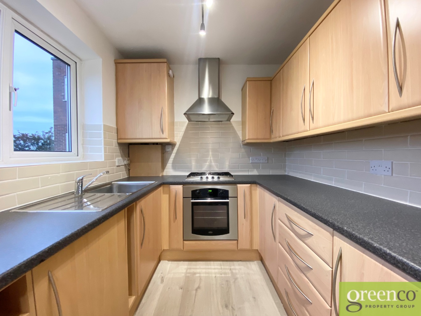 https://home.smelogin.co.uk/CustomerData/4605/1311/PropertyImages/9_16963212179836.jpg