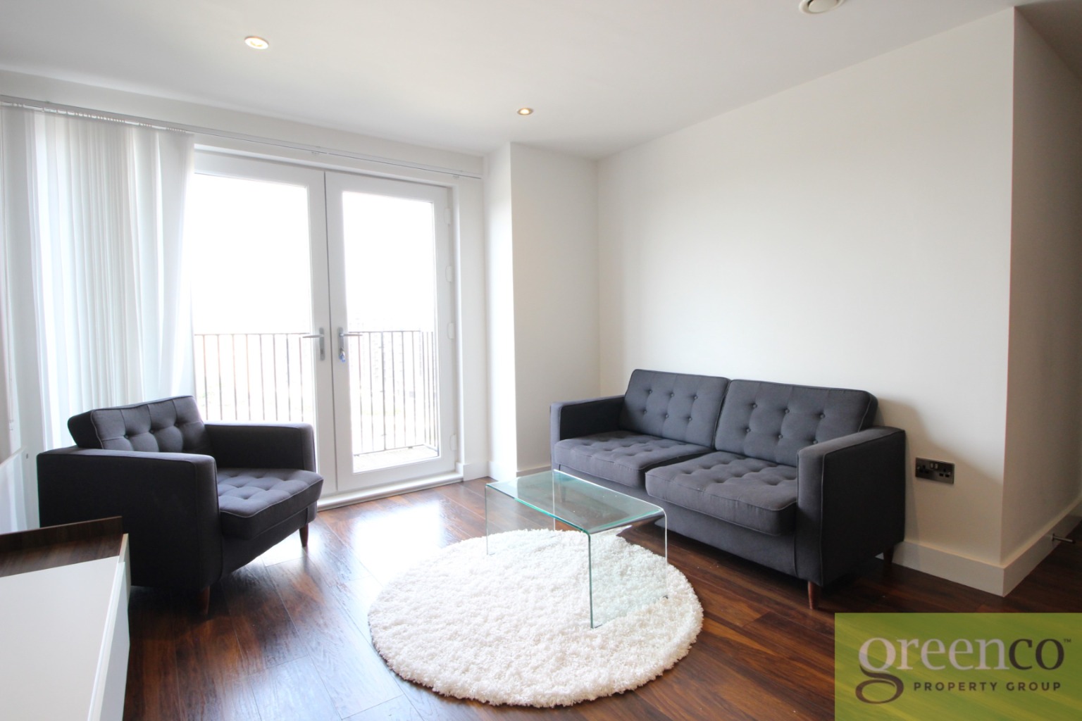 https://home.smelogin.co.uk/CustomerData/4605/680/PropertyImages/4_1699461424_9149.jpg