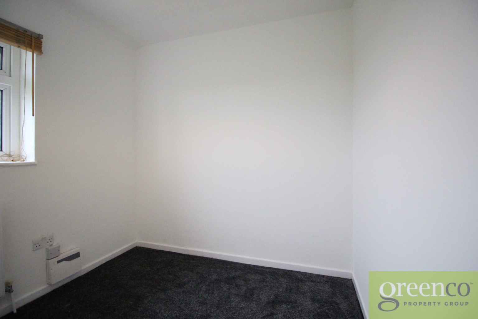 https://home.smelogin.co.uk/CustomerData/4605/918/PropertyImages/16_16971150928077.jpg
