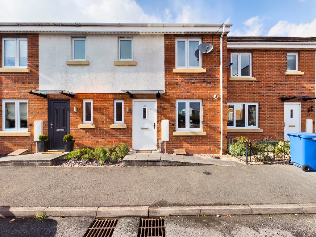 3 Bedroom Property For Sale in StokeonTrent £137,500