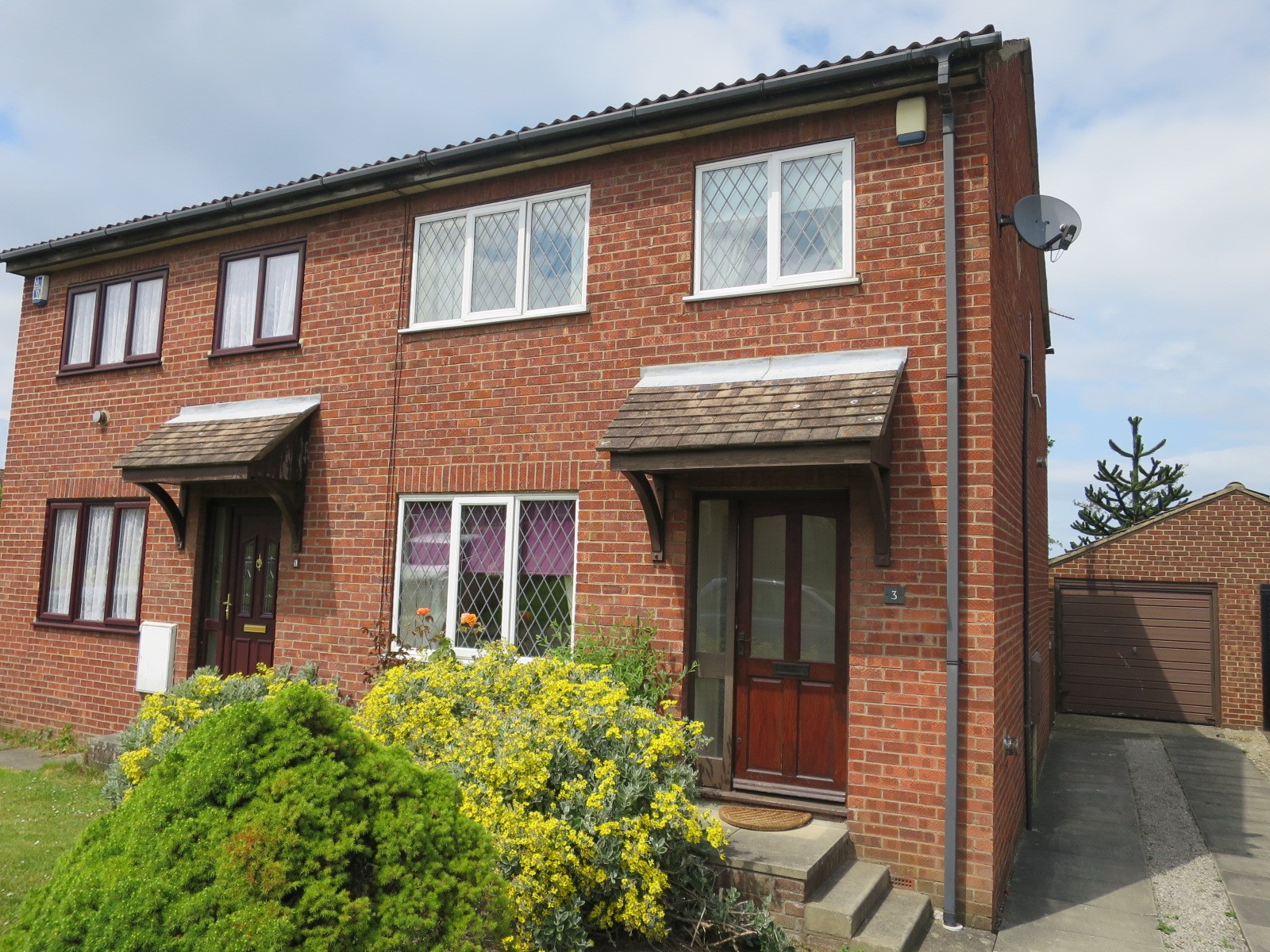 3 Bedroom Property For Sale in Middleton £140,000