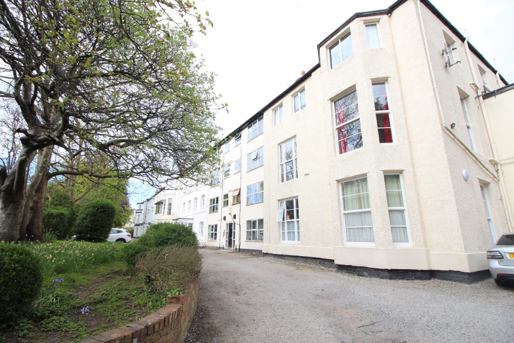 1 Bedroom Property For Sale in Liverpool £90,000