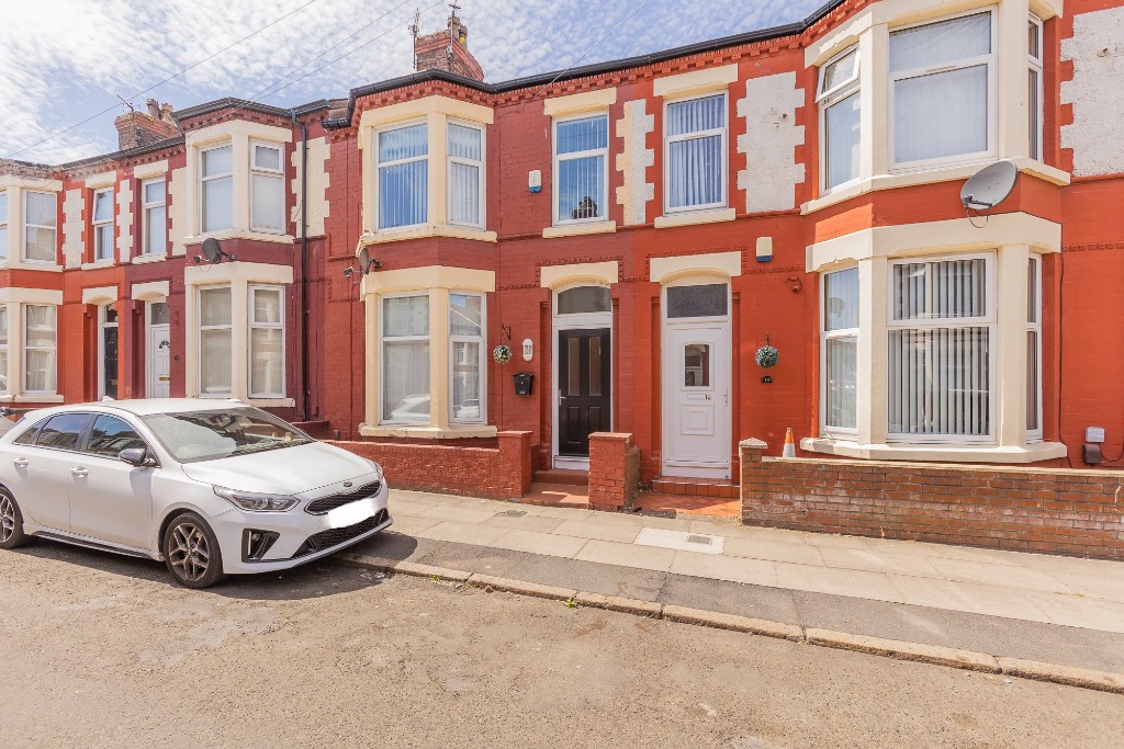 3 Bedroom Property For Sale in Liverpool £135,000