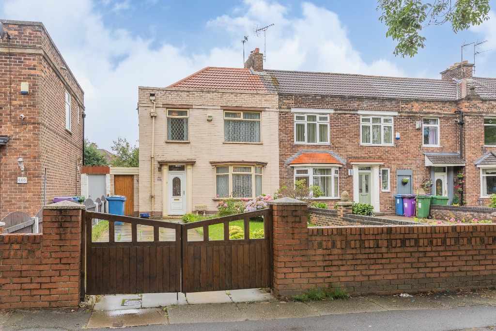 3 Bedroom Property For Sale in Liverpool £160,000