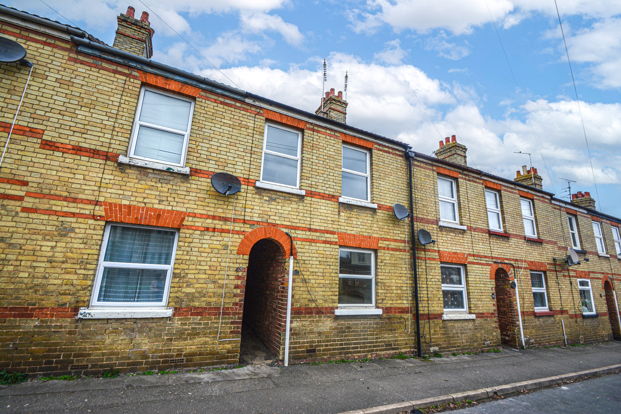 3 Bedroom Property For Sale in Bourne £165,000